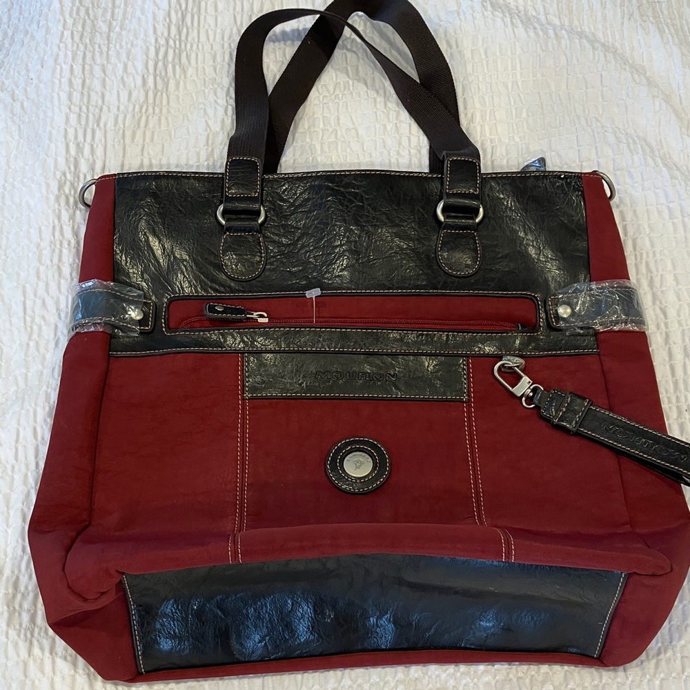 Mouflon Stylish Red and Black Women's Tote Bag